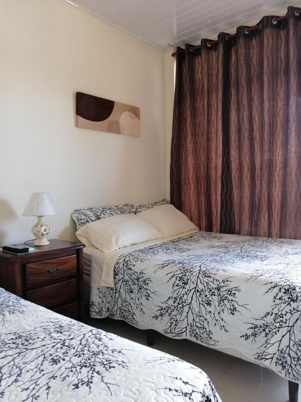 Cabinas Gosen Пунтаренас Экстерьер фото