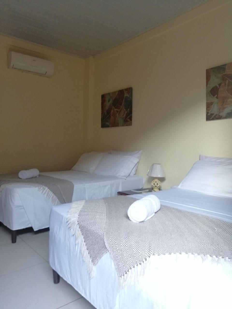 Cabinas Gosen Пунтаренас Экстерьер фото
